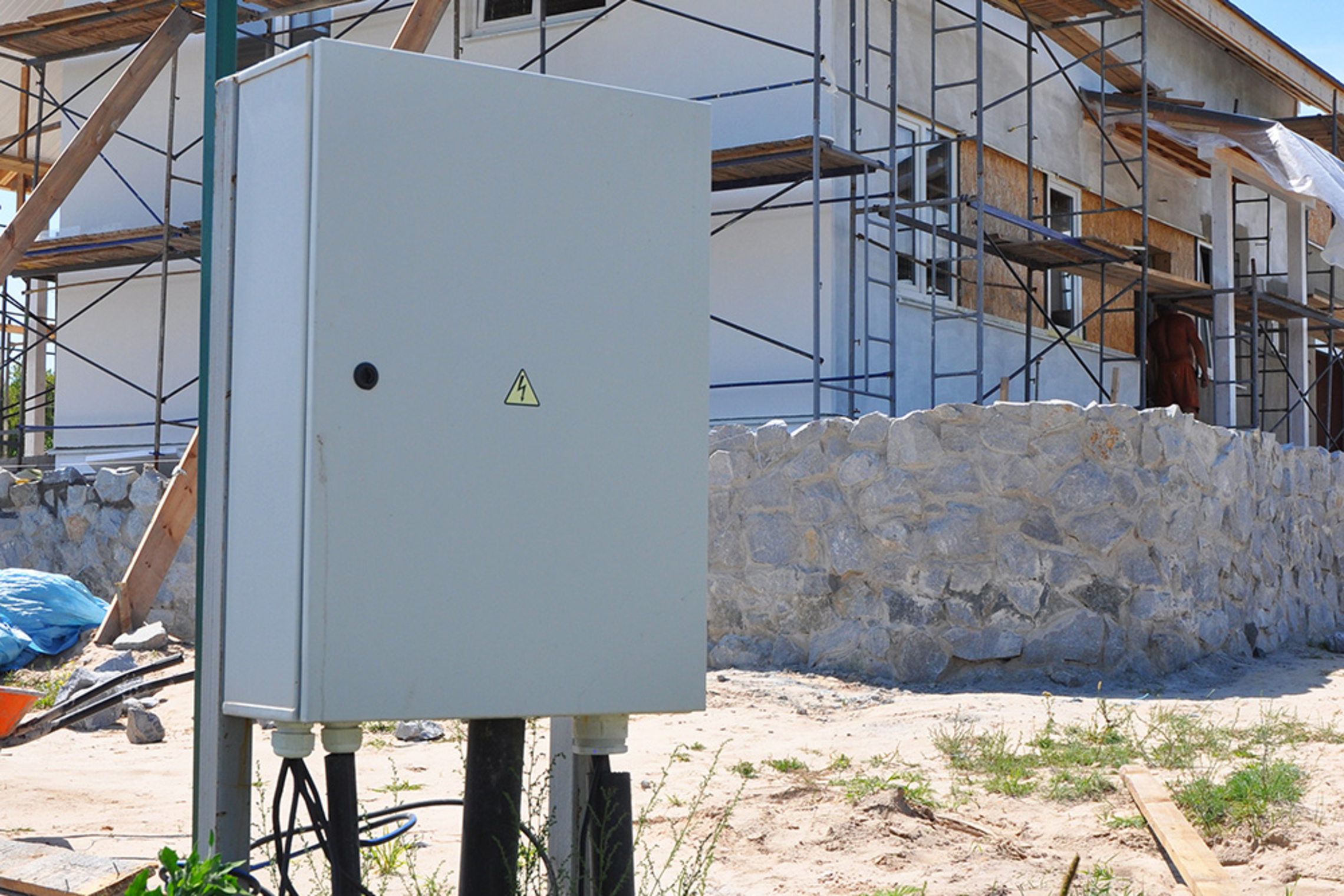 Baustrom bei Dukaj Elektrotechnik GmbH in Weissach